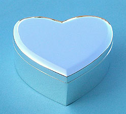 Medium Nickel Plated Heart Shaped Jewelry Box